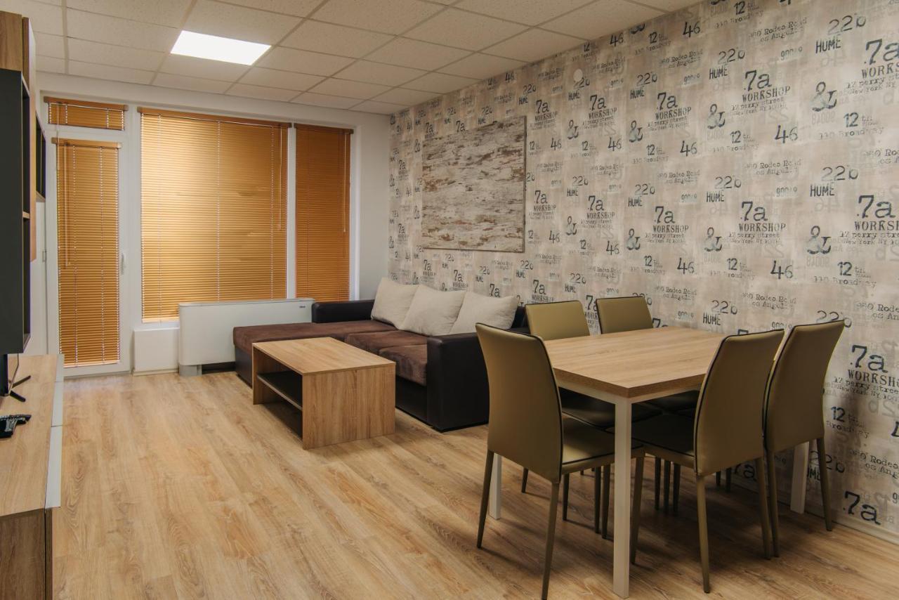 Pansion Storgozia Apart otel Plevne Dış mekan fotoğraf